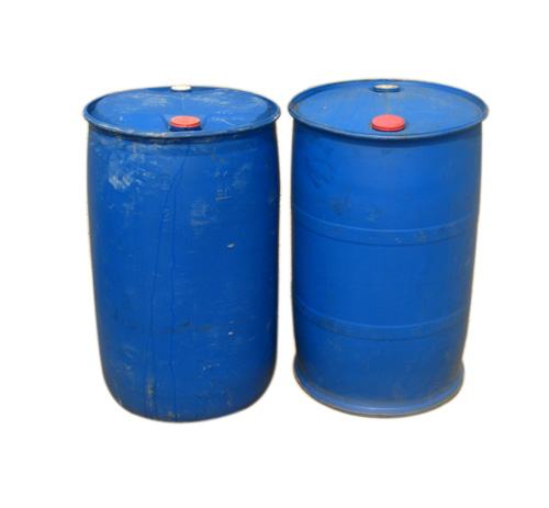 二手塑(su)料(liao)桶(tong)回收200升塑(su)料(liao)桶(tong)內液體濺出(chu)的原因知道怎？